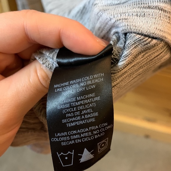 Kuhl Lea Pullover in Ash Size Small - Picture 9 of 13